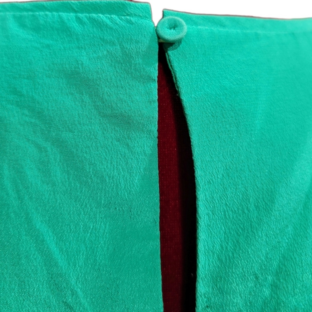 BCBGMaxAzria sleeveless small top - Picture 5 of 6